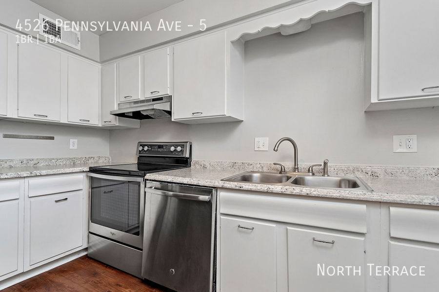 Apartment for rent at 4526 Pennsylvania Ave, Kansas City, MO 64111
