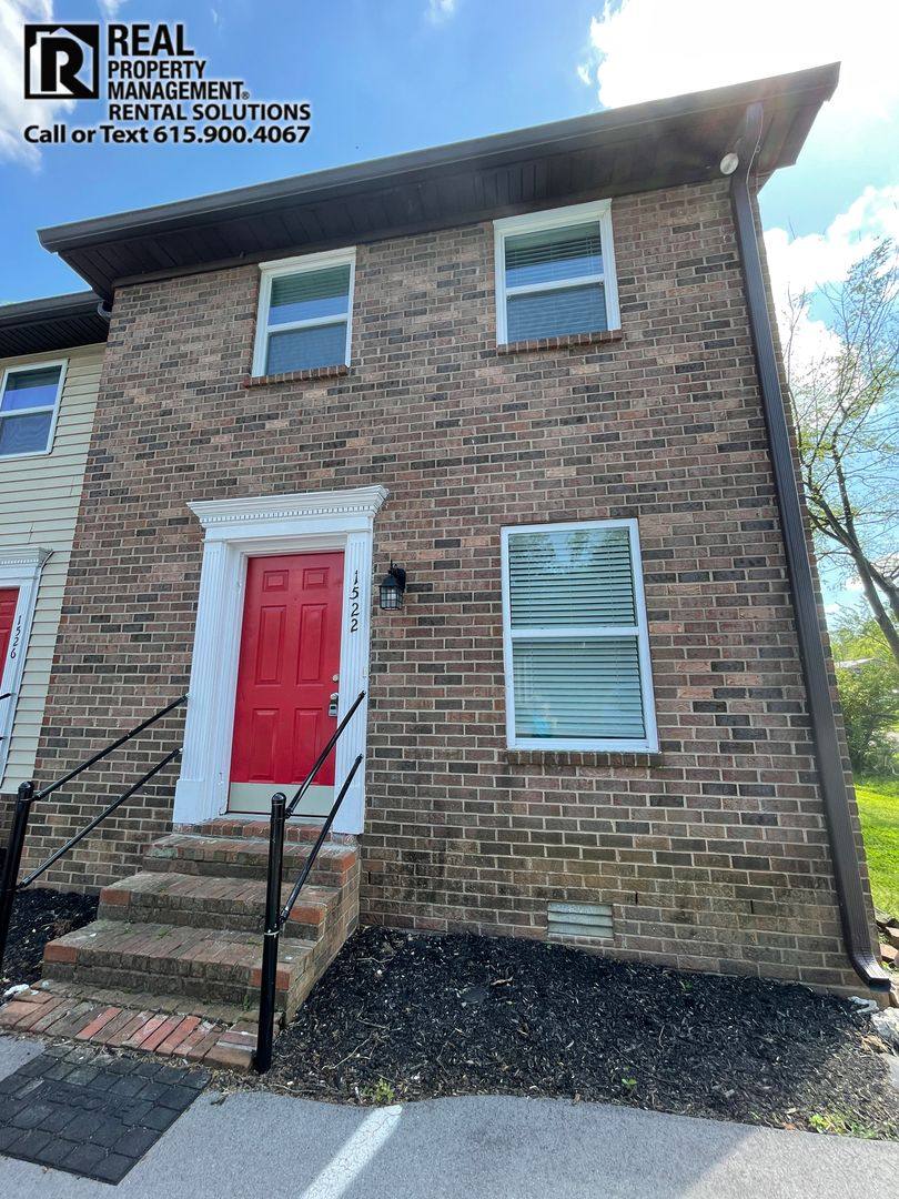 Townhouse for rent at 1522 Elrod St, Murfreesboro, TN 37130