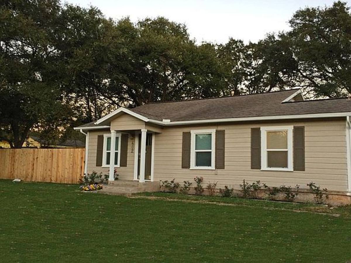 House for rent at 402 Emmett St, Bryan, TX 77802