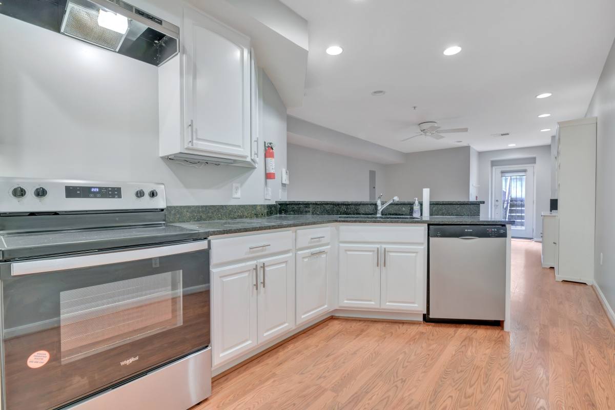Apartment for rent at 1360 Kenyon St NW #B, Washington, DC 20010