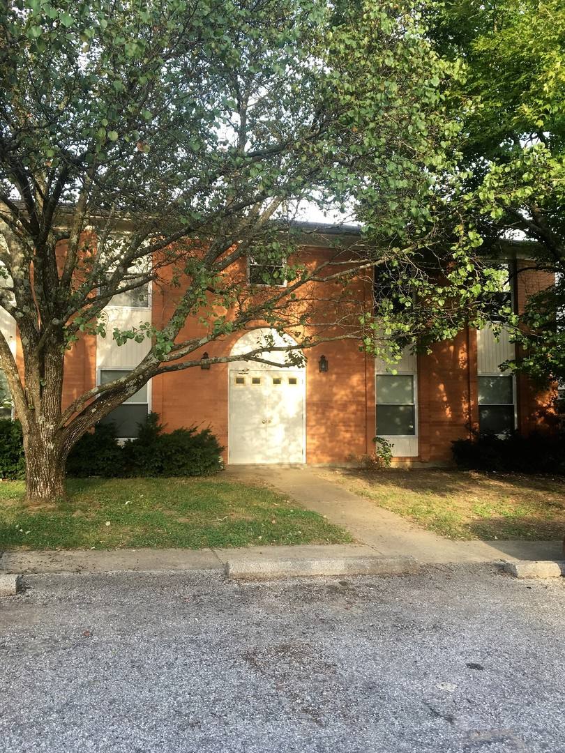Apartment for rent at 4212 Billtown Rd, Louisville, KY 40299