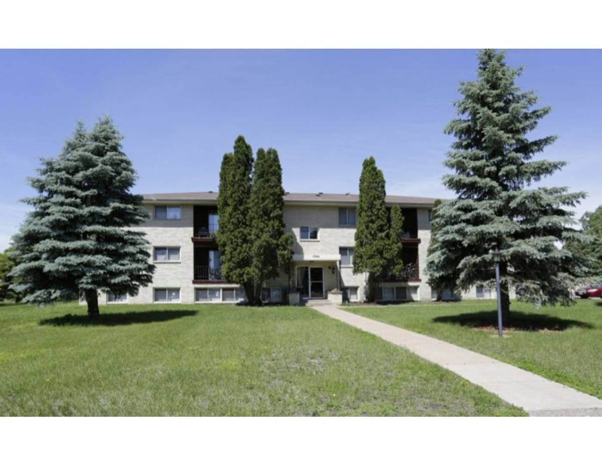Apartment for rent at 11644 Dakotah St NW, Minneapolis, MN 55433