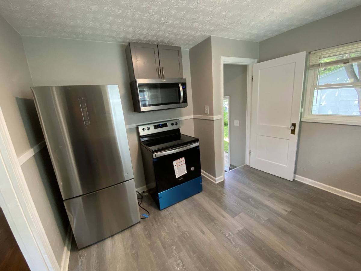 House for rent at 820 S Smithville Rd, Dayton, OH 45403