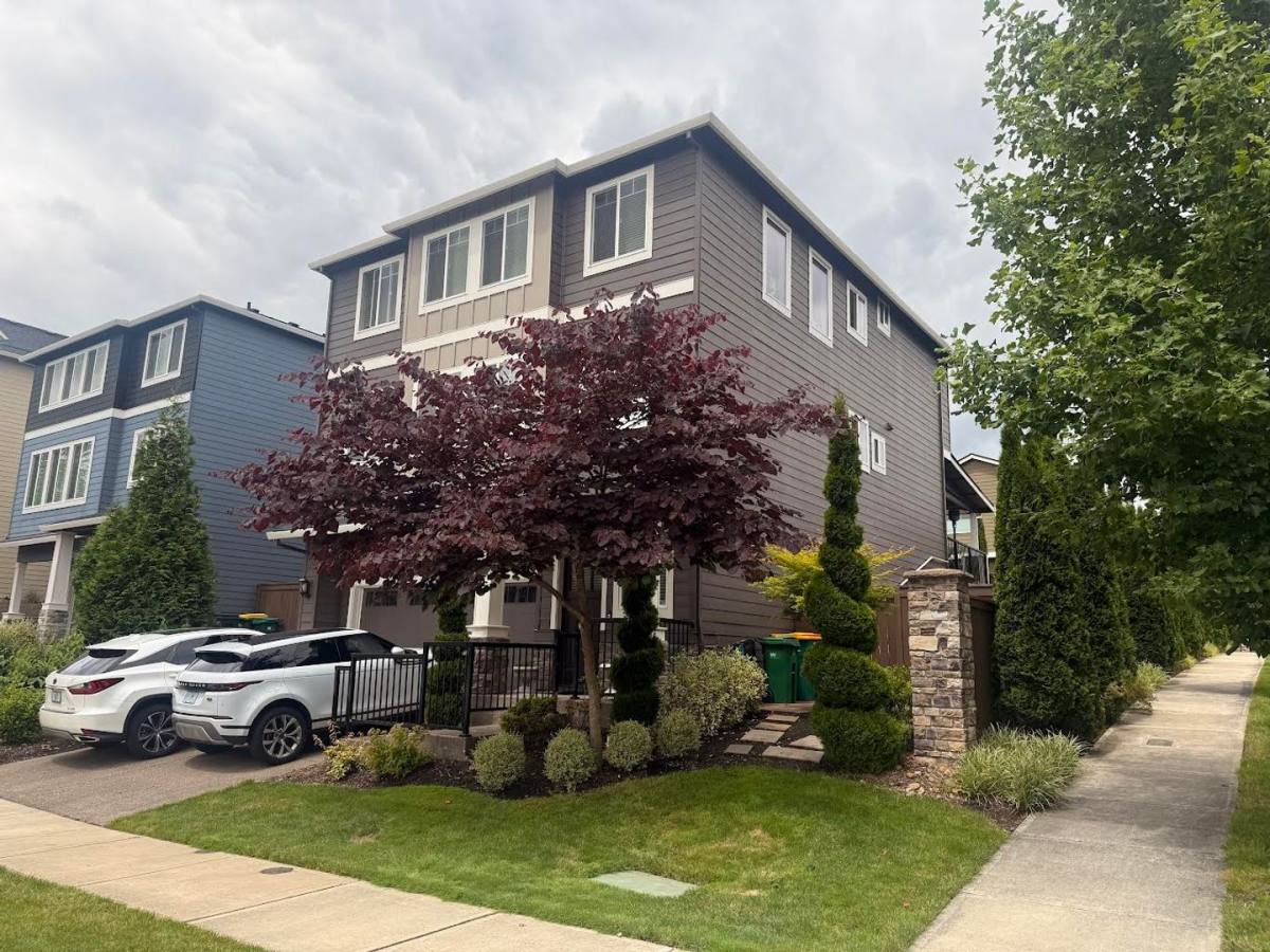 House for rent at 15557 SW Wren Lane, Beaverton, OR 97007