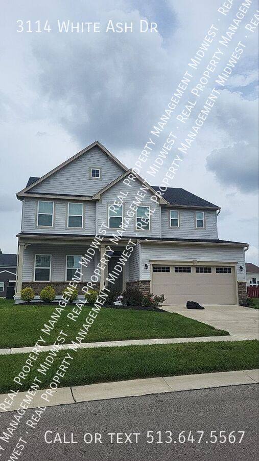 House for rent at 3114 White Ash Dr, Tipp City, OH 45371
