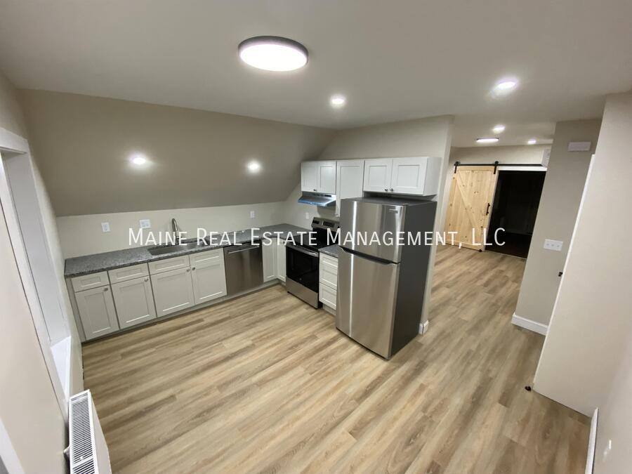 Apartment for rent at 46 Main Rd N #B, Hampden, ME 04444