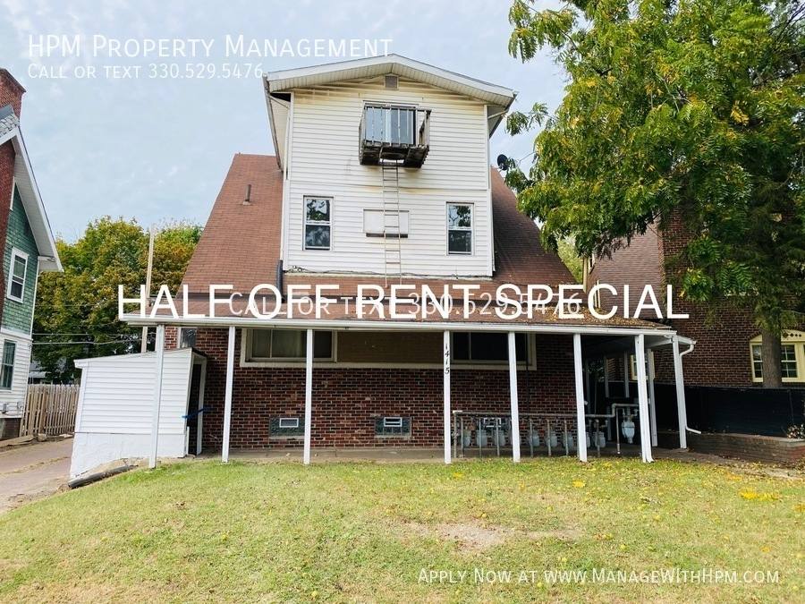 Apartment for rent at 1415 Yale Ave NW #4, Canton, OH 44703