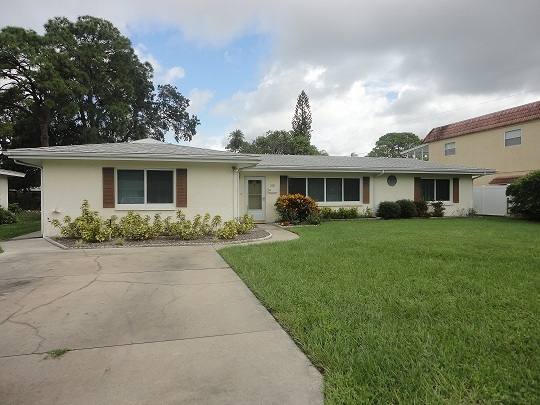 House for rent at 208 Piazza Di Luna, Venice, FL 34285