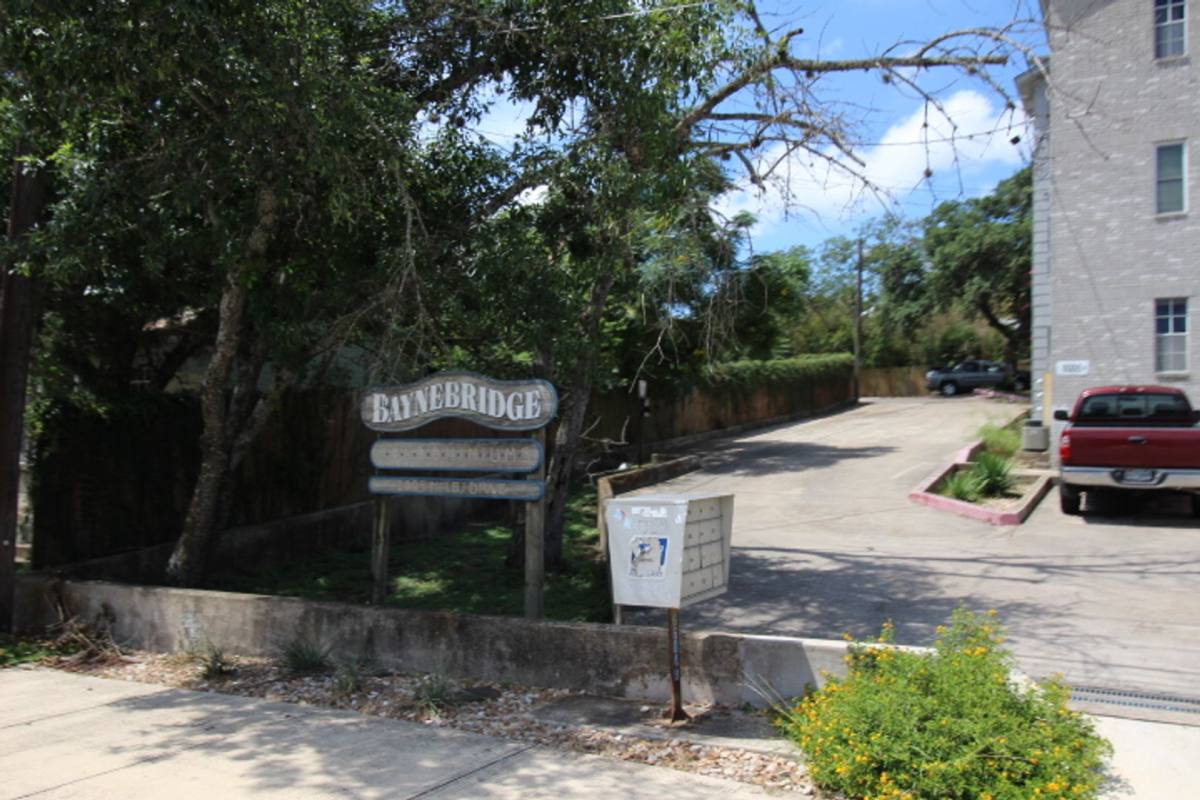 Condo for rent at 1005 N Lbj Dr, San Marcos, TX 78666