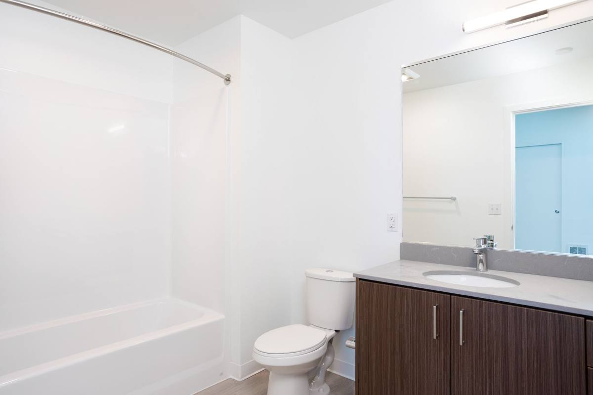 Apartment for rent at 485 SE 14th Ave, Portland, OR 97214