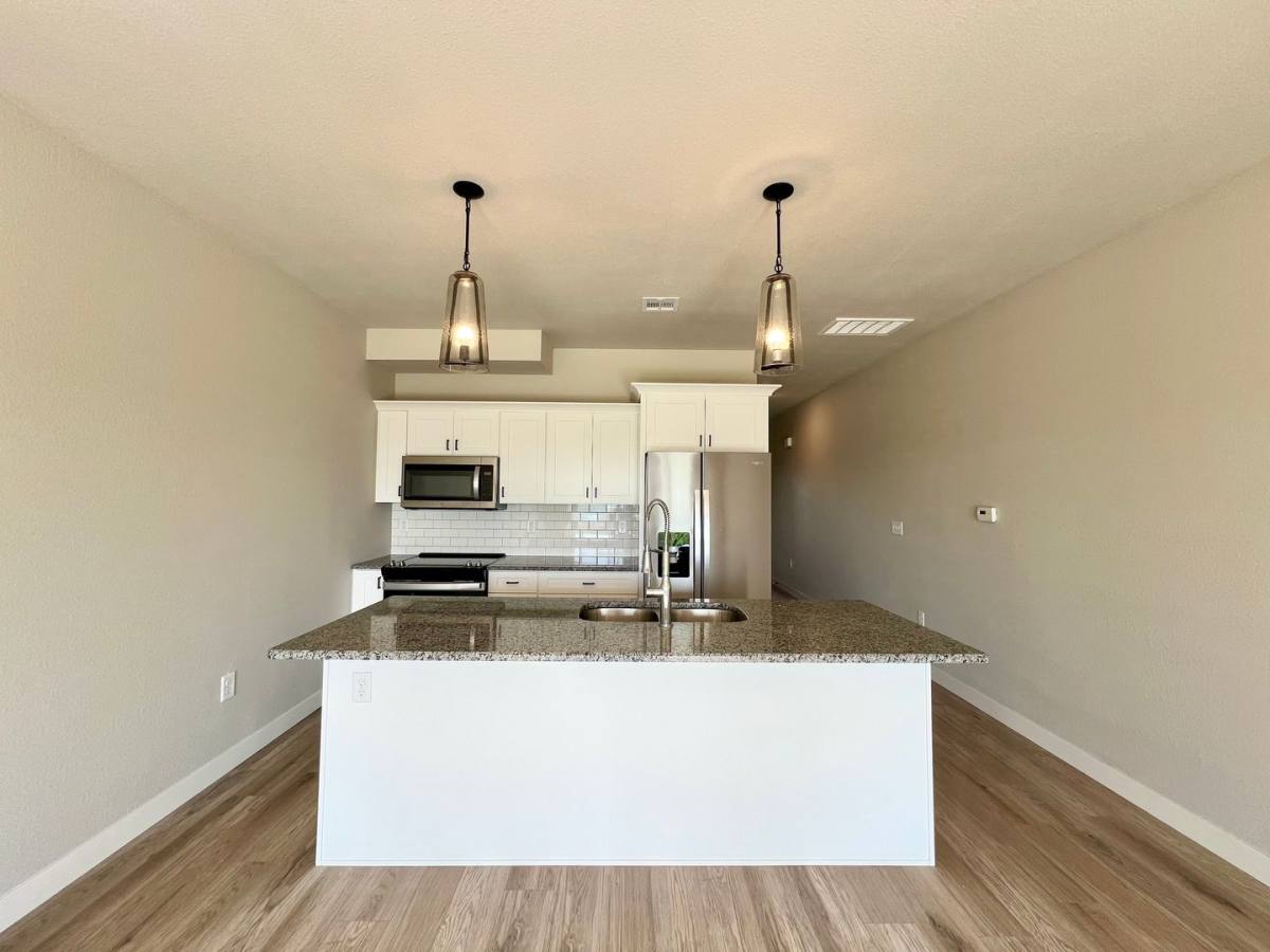 Townhouse for rent at 5713 Goheen Dr, Manhattan, KS 66503