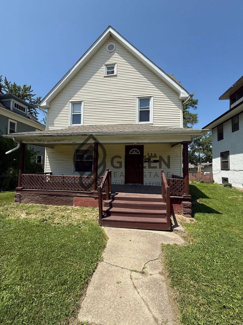 Apartment for rent at 229 S Sibley Ave, Kankakee, IL 60901