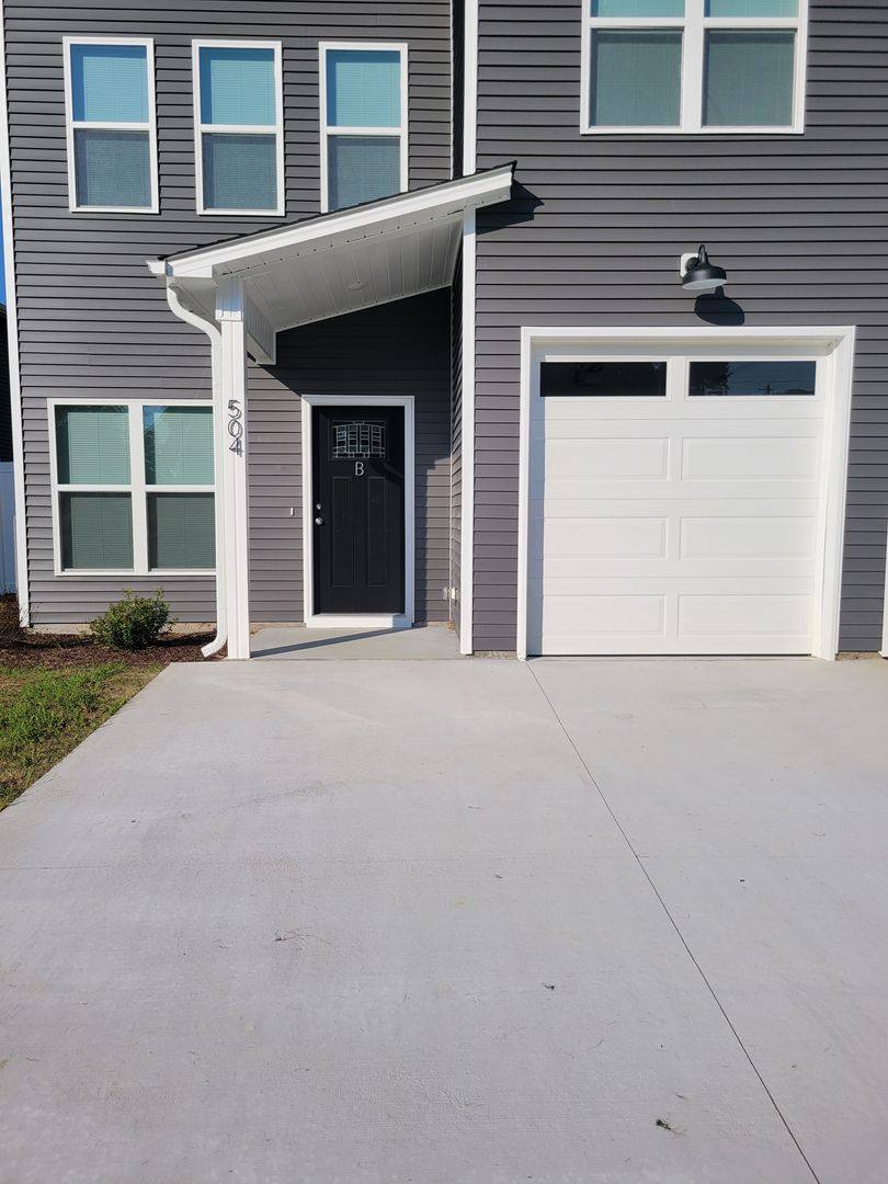 Apartment for rent at 504 Watauga Ave, Greenville, NC 27834