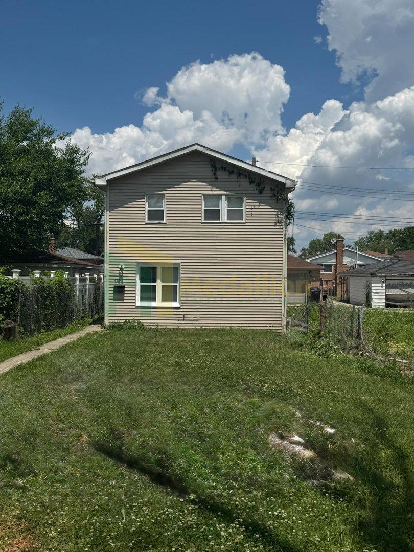 House for rent at 438 W 98th Place, Chicago, IL 60628