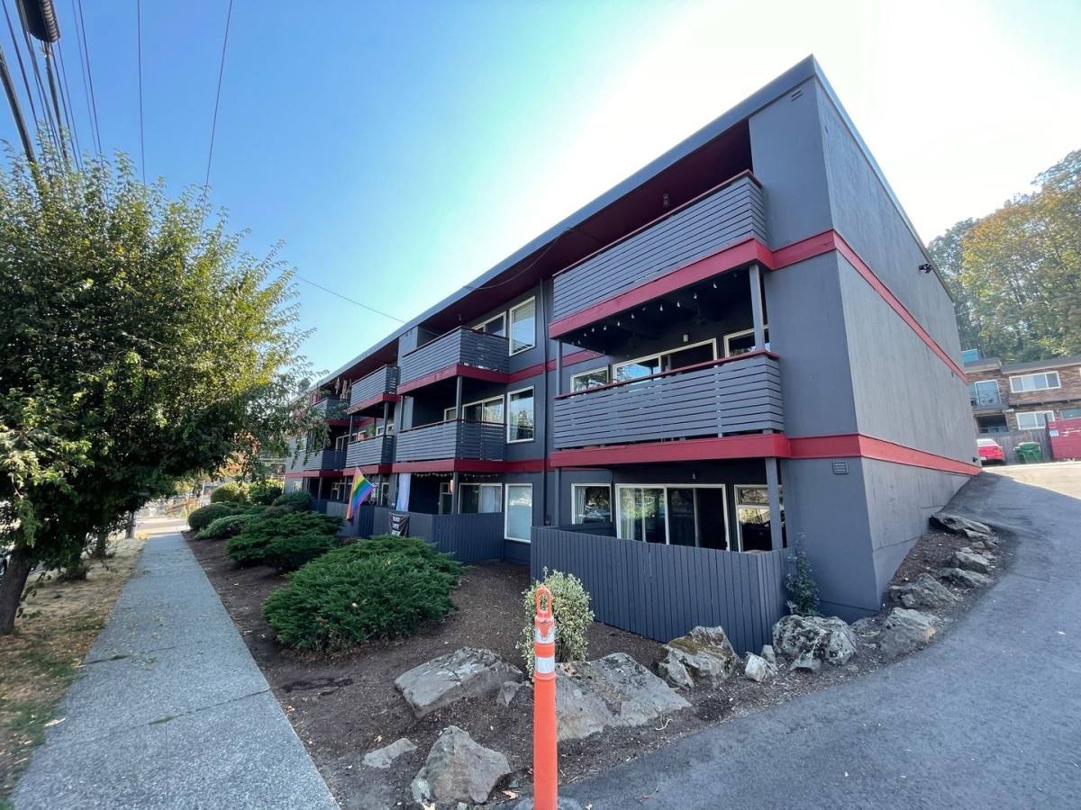 Apartment for rent at 5205 39th Ave S, Seattle, WA 98118