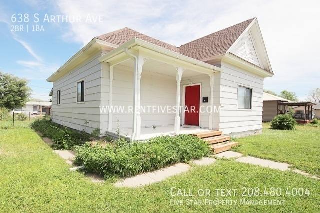House for rent at 638 S Arthur Ave, Pocatello, ID 83204