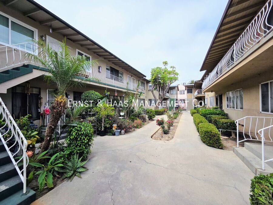 Condo for rent at 617 Cedar Ave #15, Long Beach, CA 90802