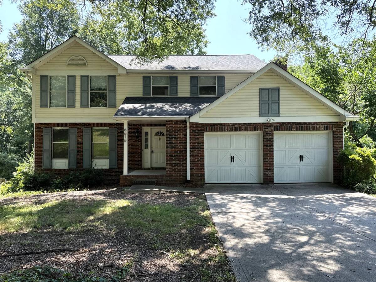 House for rent at 6616 Wannamaker Lane, Charlotte, NC 28226