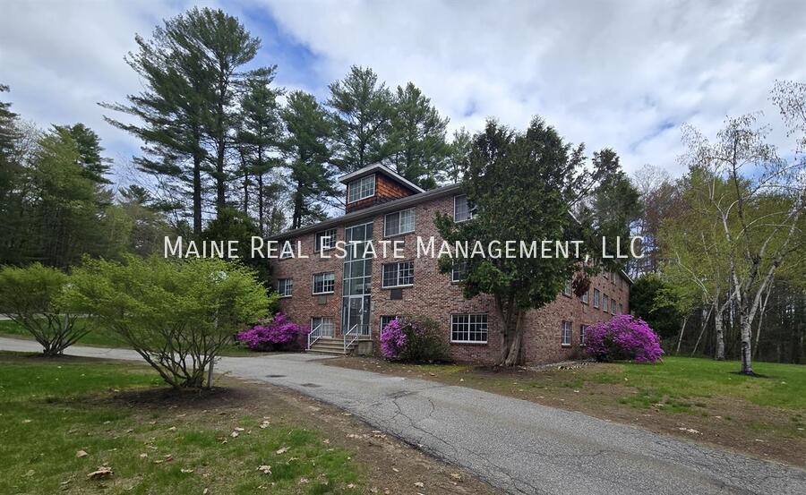 Apartment for rent at 20 Tall Pines Dr #12, Lewiston, ME 04240