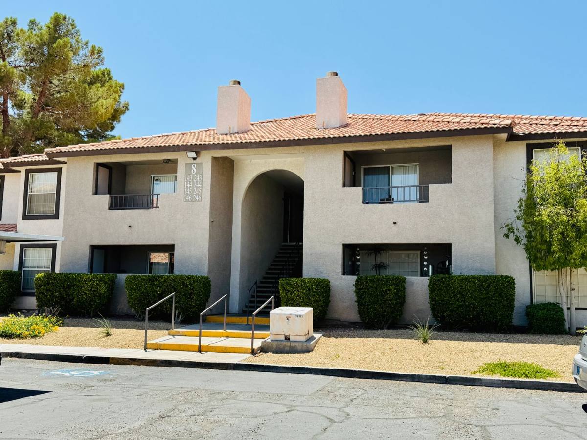 Condo for rent at 2606 S Durango Dr, Las Vegas, NV 89117