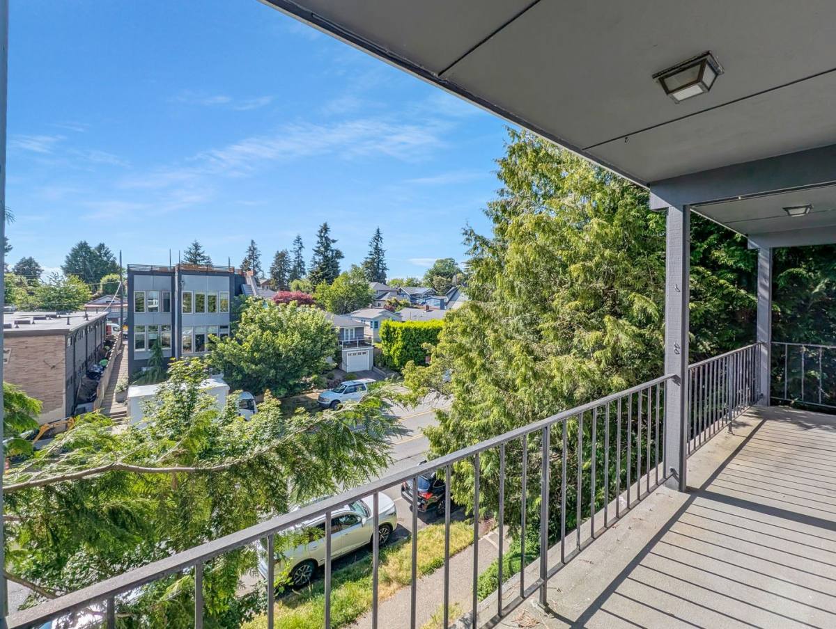 Apartment for rent at 5956 Fauntleroy Way SW, Seattle, WA 98136