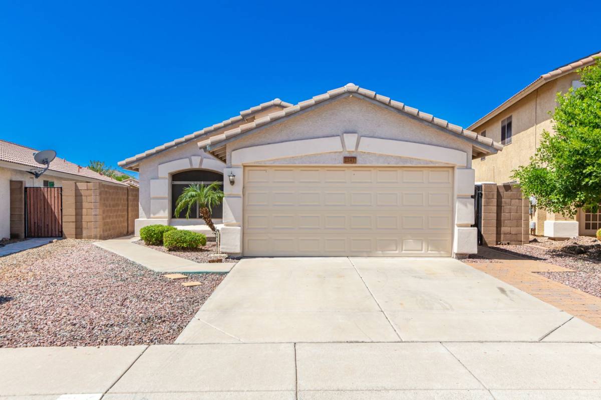 House for rent at 2241 E Heston Dr, Phoenix, AZ 85024