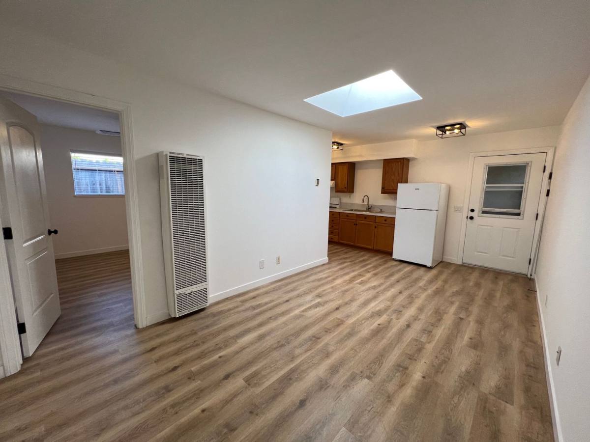 Apartment for rent at 1252 Cramer Circle, Carpinteria, CA 93013