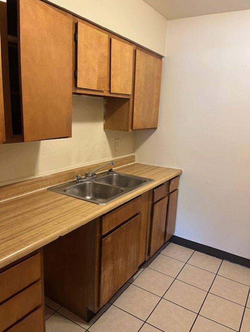 Apartment for rent at 302 Zara St, Pittsburgh, PA 15210
