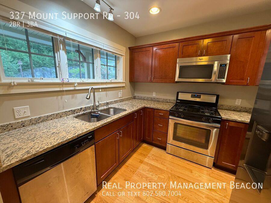 Townhouse for rent at 337 Mount Support Rd #304, Lebanon, NH 03766