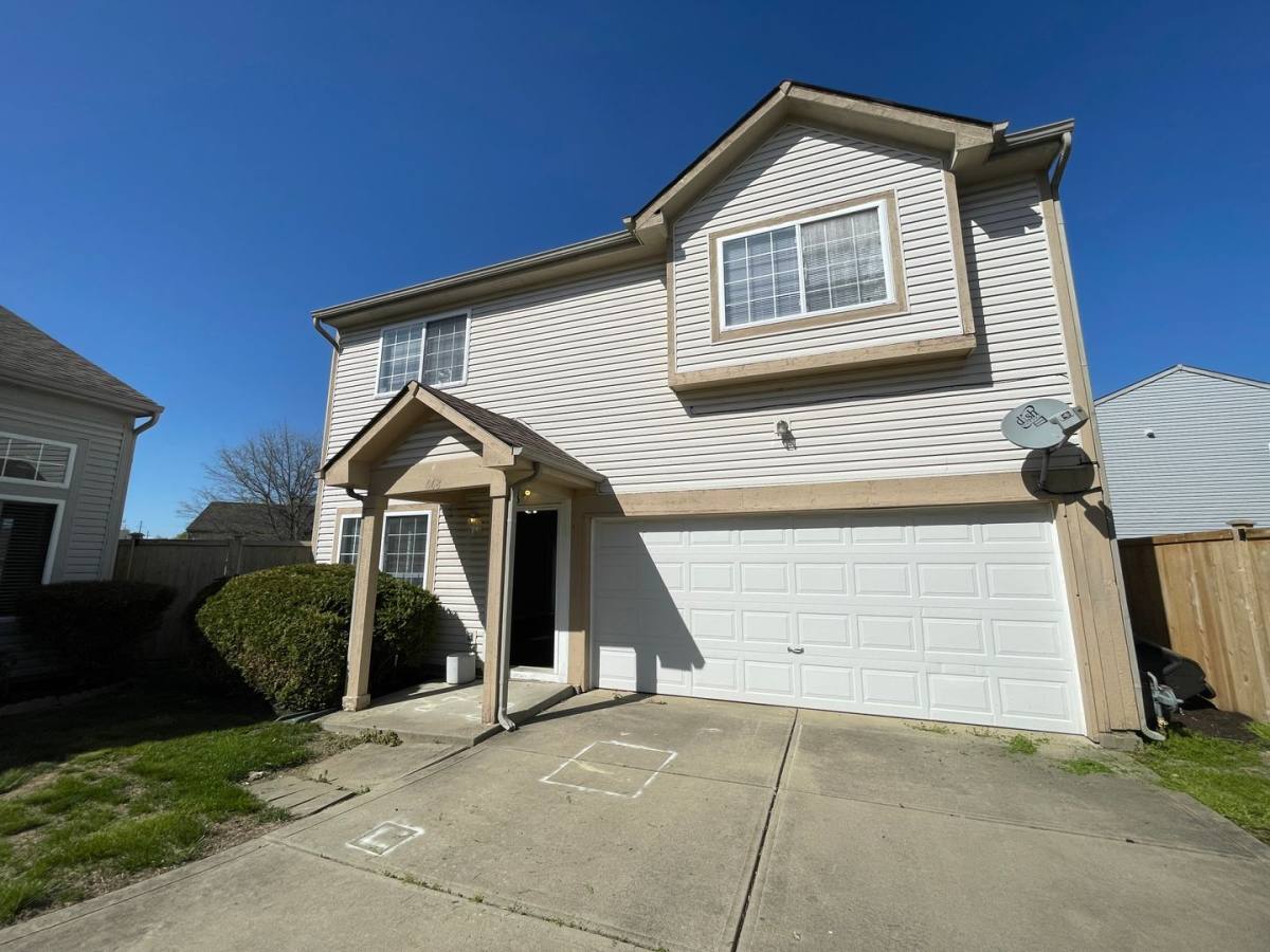 House for rent at 668 Mountain Pine Dr, Greenwood, IN 46143