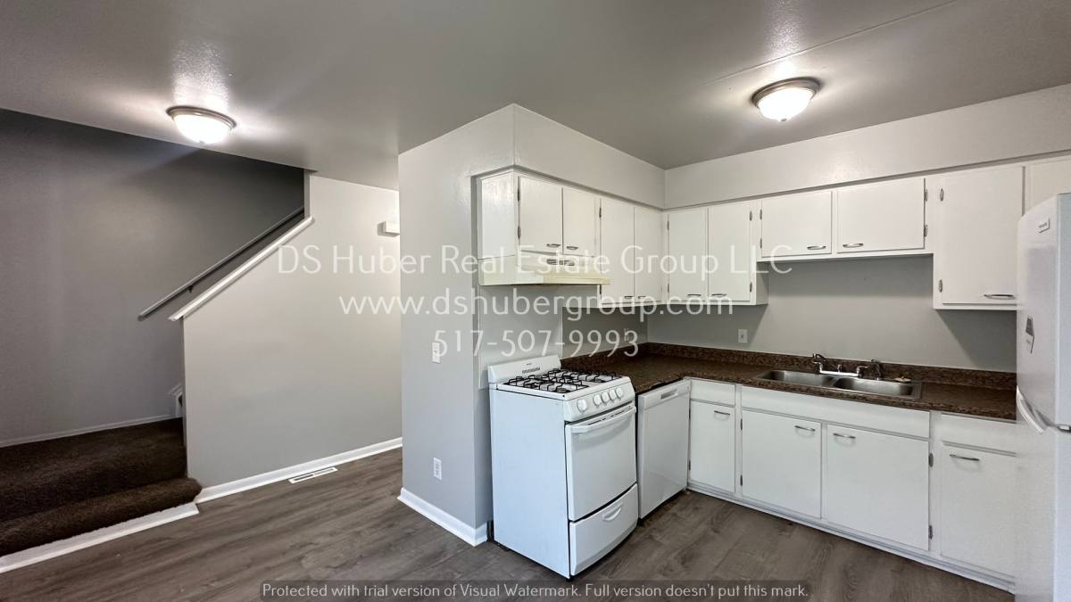 Townhouse for rent at 1001 Vincent Court, Lansing, MI 48910