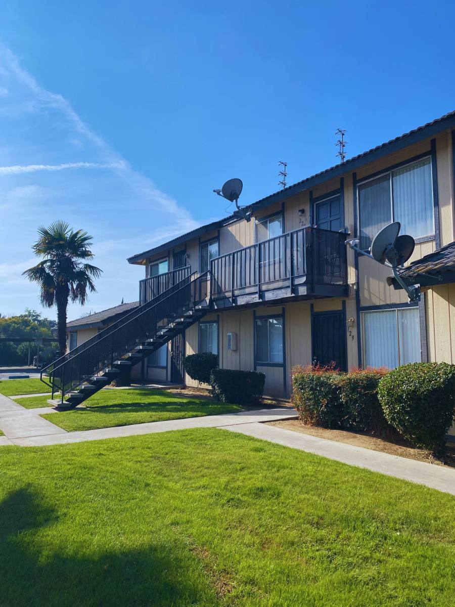 Apartment for rent at 3166 W Princeton Ave, Fresno, CA 93722