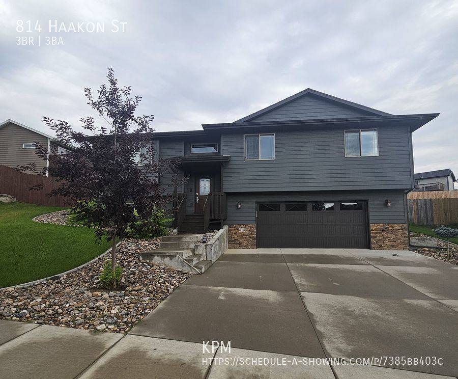 House for rent at 814 Haakon St, Rapid City, SD 57703