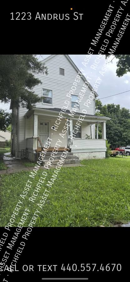 House for rent at 1223 Andrus St, Akron, OH 44301
