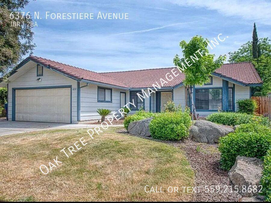 House for rent at 6376 N Forestiere Ave, Fresno, CA 93722