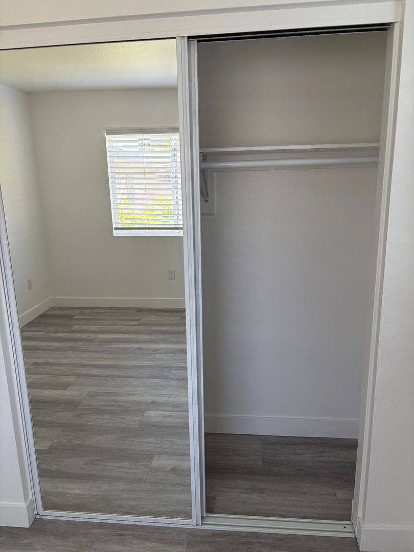Apartment for rent at 1720 Taft Ave, Los Angeles, CA 90028