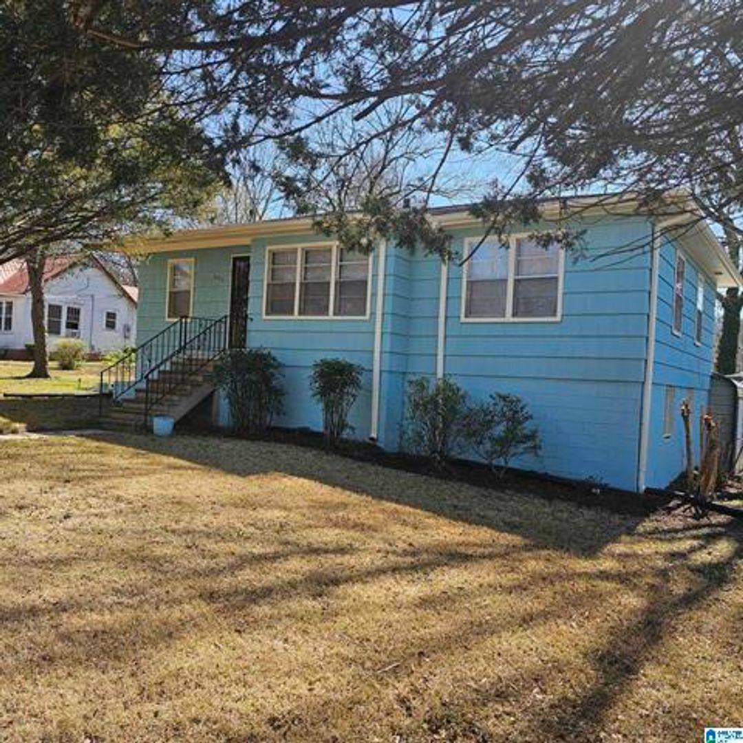 House for rent at 8311 7th Ave S, Birmingham, AL 35206