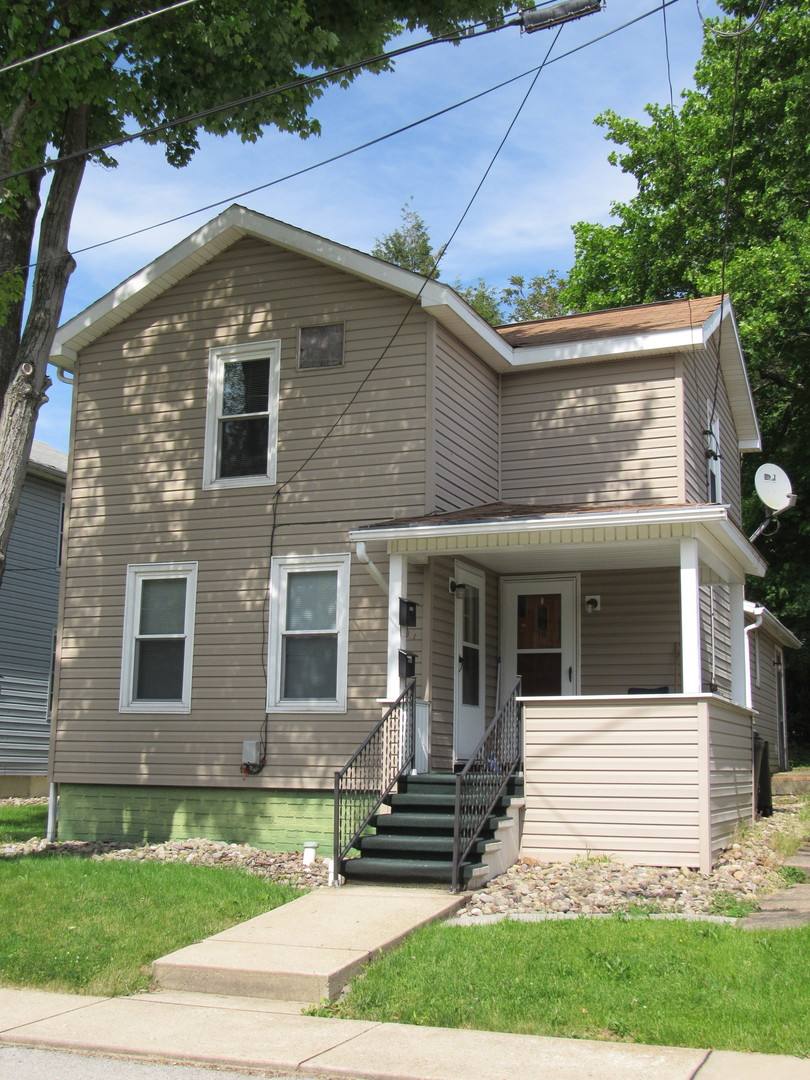 Apartment for rent at 209-211 N Clymer Ave, Indiana, PA 15701