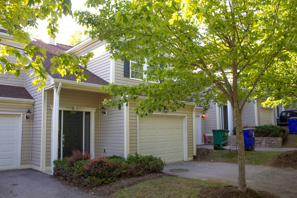 Townhouse for rent at 115 Huff Heritage Lane, Christiansburg, VA 24073