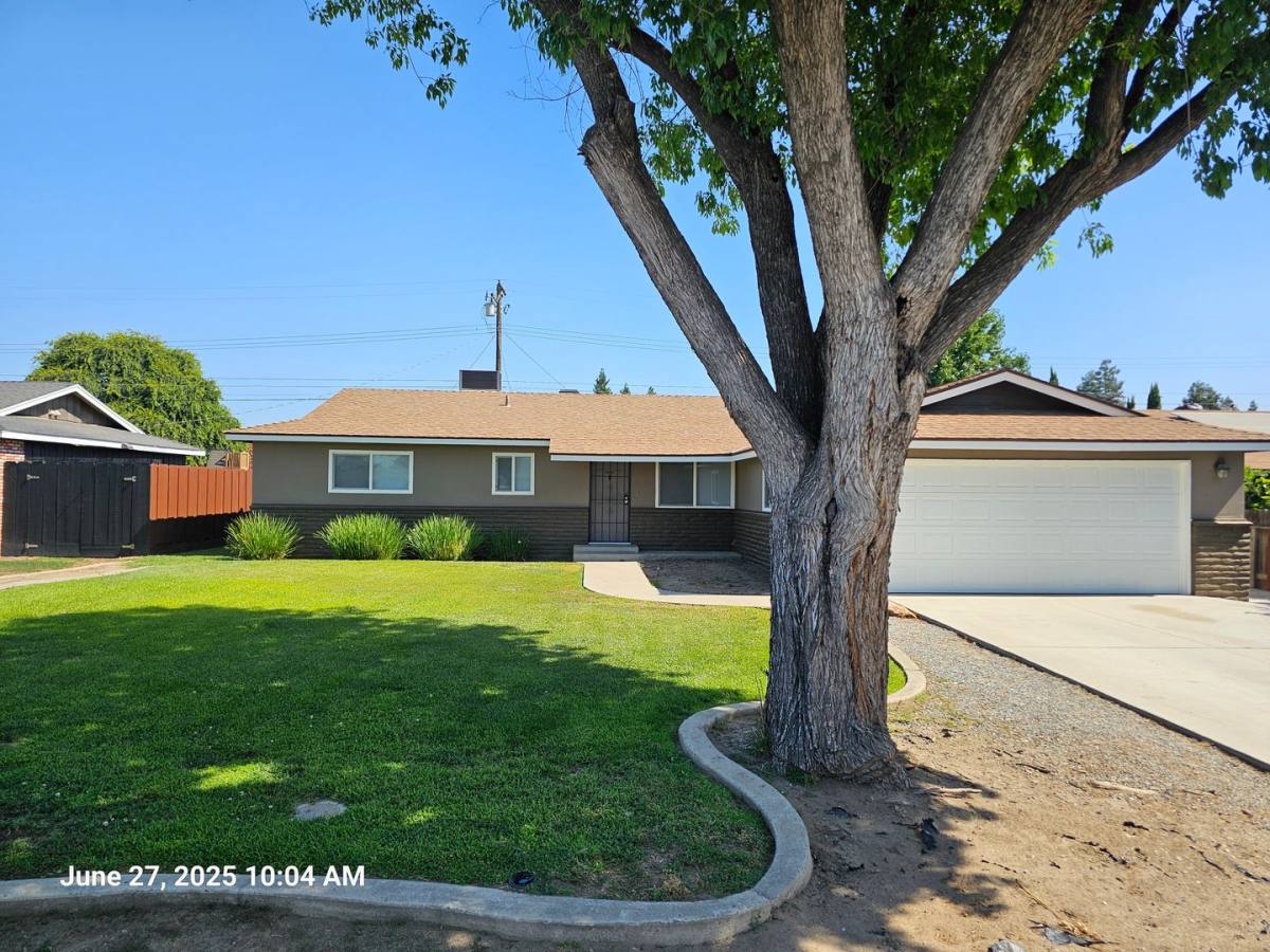 House for rent at 1706 E Burton Ave, Tulare, CA 93274