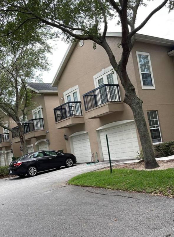 House for rent at 2519 Lancien Court, Orlando, FL 32826