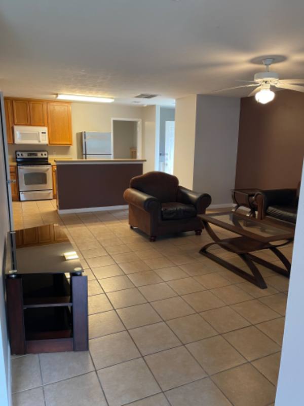 Townhouse for rent at 23257 Richards Rd #7B, Prairie View, TX 77446