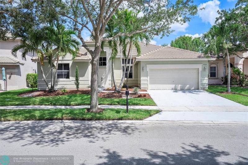 House for rent at 970 Greenwood Rd, Fort Lauderdale, FL 33327