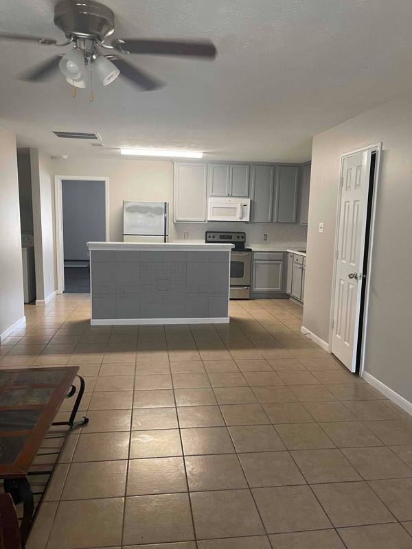 Townhouse for rent at 23269 Richards Rd #8A, Prairie View, TX 77446