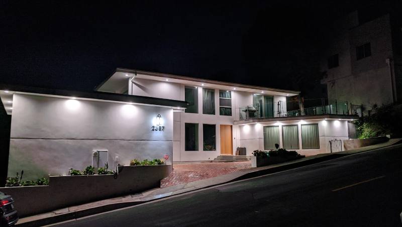 House for rent at 2387 Mount Olympus Dr #1 2, Los Angeles, CA 90046