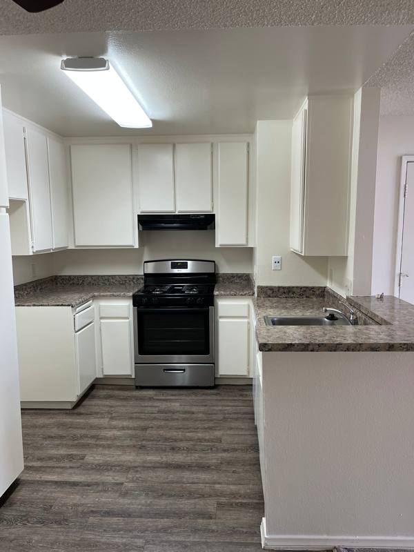 Apartment for rent at 901 S Smith Ave, Corona, CA 92882