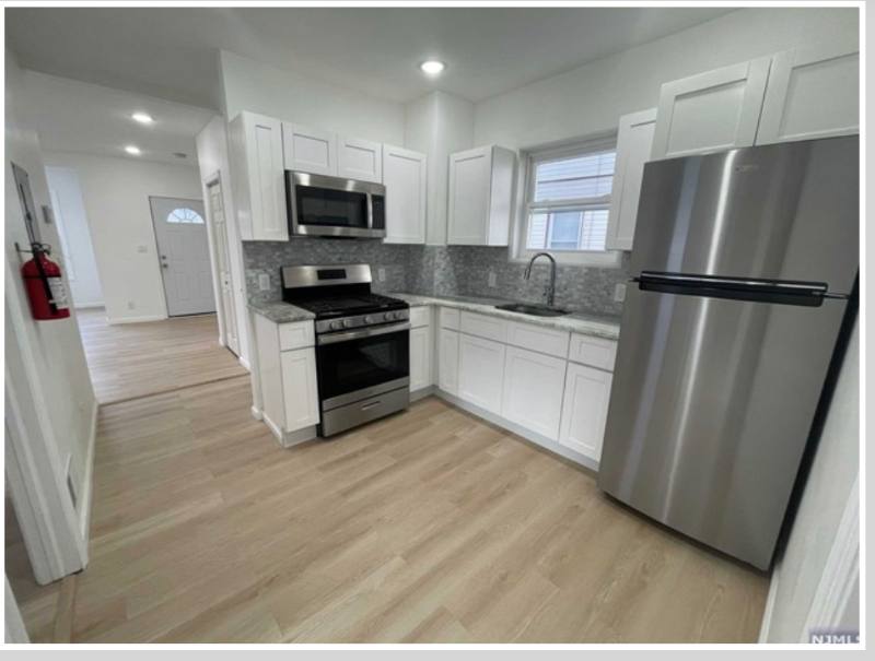 Apartment for rent at 82 Jacoby St #1, Maplewood, NJ 07040