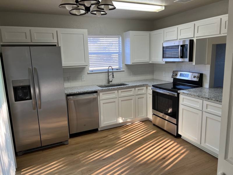 Apartment for rent at 2502 American Dr #B, Leander, TX 78645