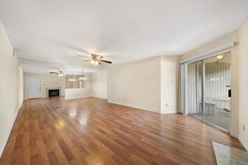 Condo for rent at 9797 Leawood Blvd #1420, Houston, TX 77099