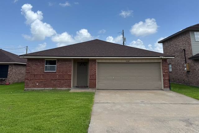 House for rent at 2408-26th St N, Texas City, TX 77590